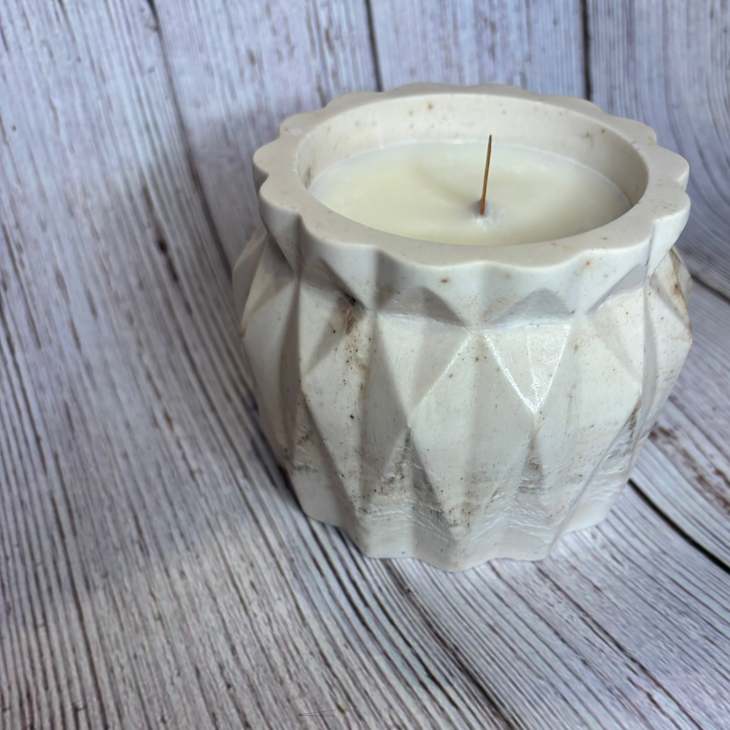 Marble Effect Candle